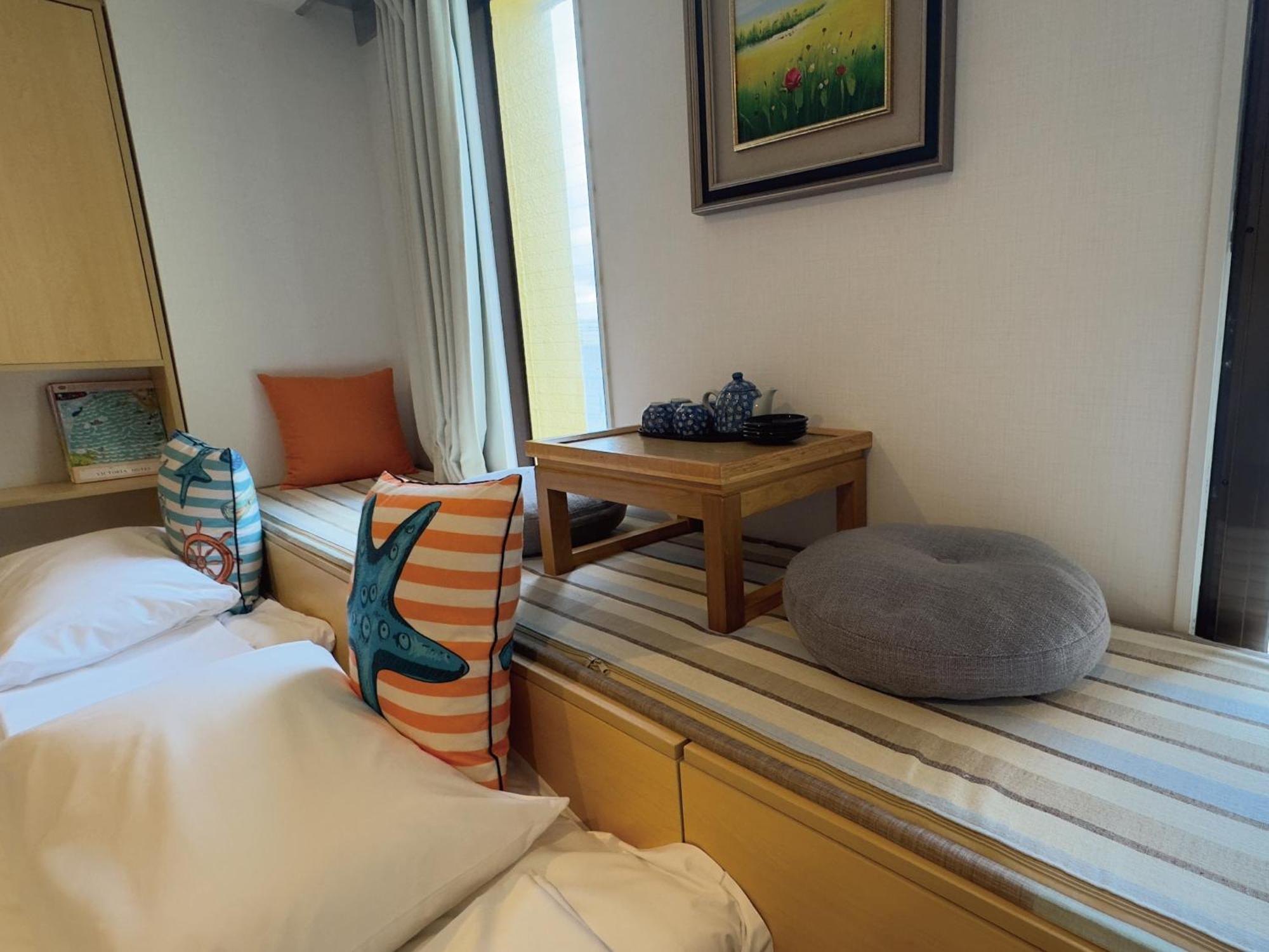 Victoria Hotel 2*
